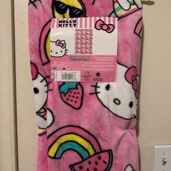 Hello KITTY BLANKET 40$ BRAND NEW