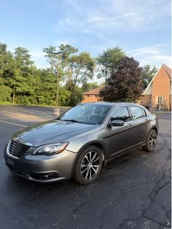 2012 Chrysler 200s