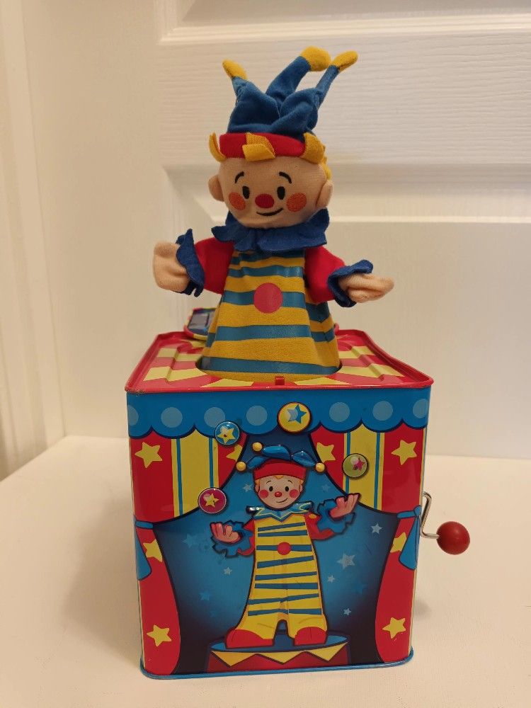 2006 Schylling's Silly Circus Colorful Jack In The Box Toy