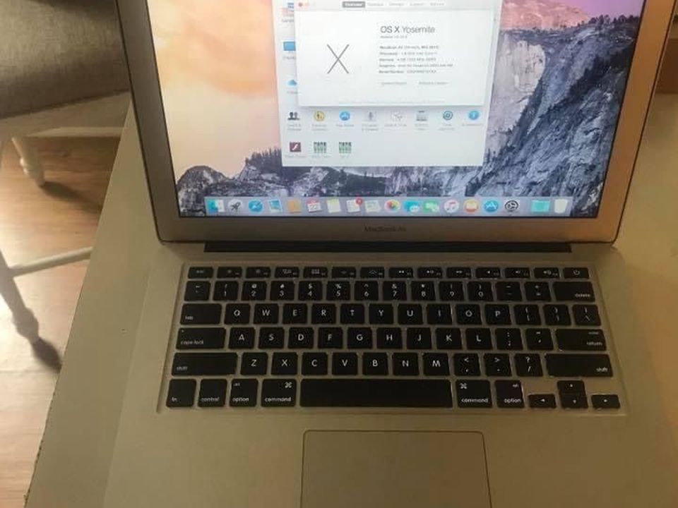 2015 MacBook Air( Music Production Ready)
