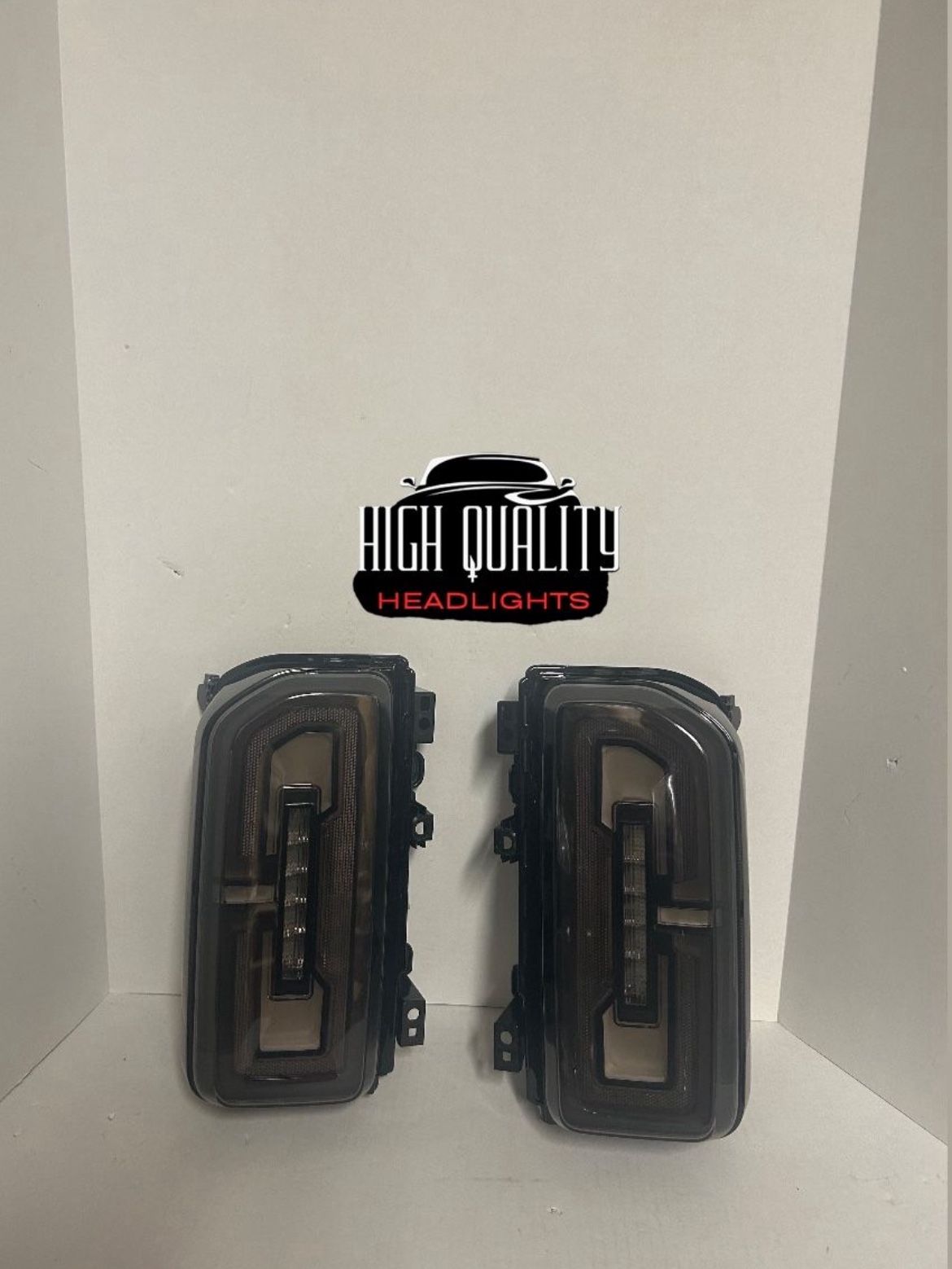 Ford Bronco 2021  2024 tail lights