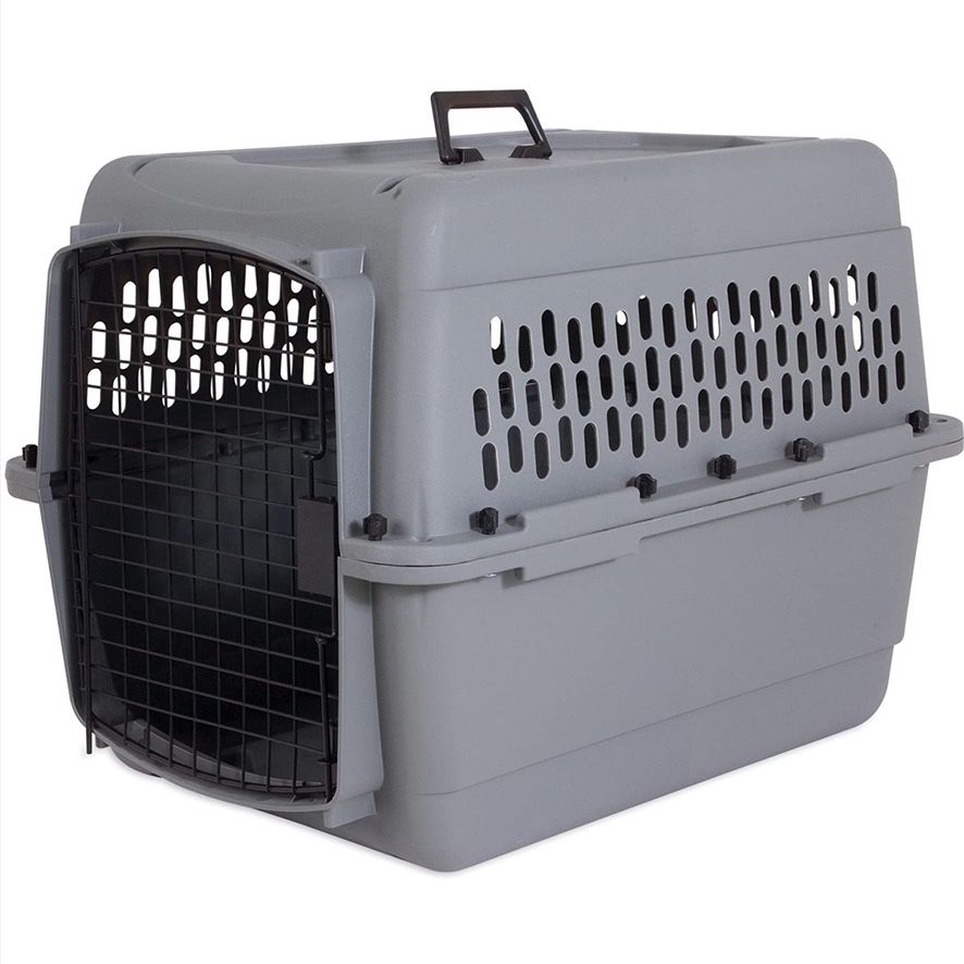 Pet seem Extra Large Cat Carrier for Sale in Los Angeles, CA - OfferUp