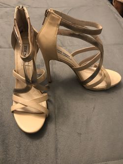 NEW Steve Madden Nude / Beige Heels / Stilettos Sandals