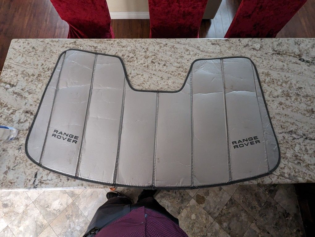 Range Rover Windshield Shade Cover