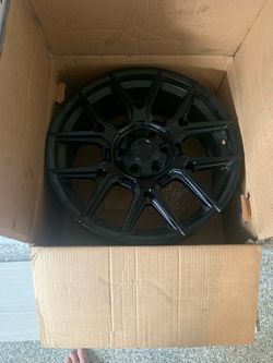 4 MOTO WHEELS & WEST COAST LUG NUTS