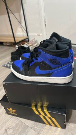 Jordan 1 mid tumble leather royal blue size 8.5 men