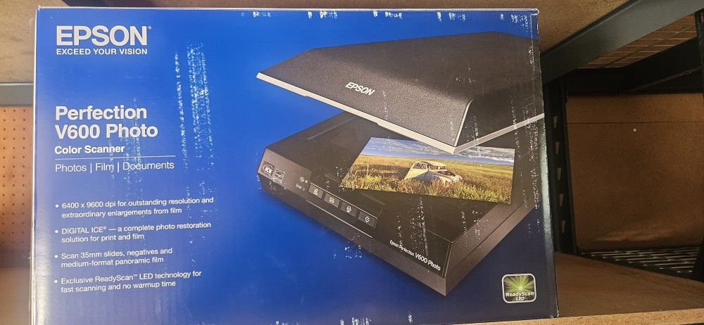 Epson V600 Photo Color Scanner  - New In Box