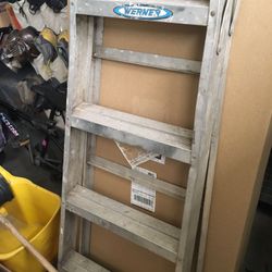 Aluminum Ladder