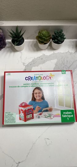 Creatology Santa's Mailbox Countdown Kit