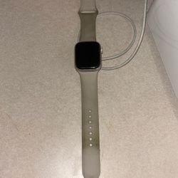 Apple Watch Series 7