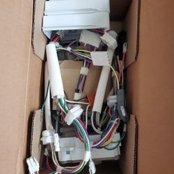 Whirlpool (New) Icemaker Part