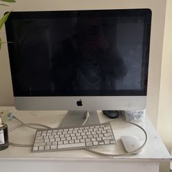 Mac Computer With Keyboard And Mouse 