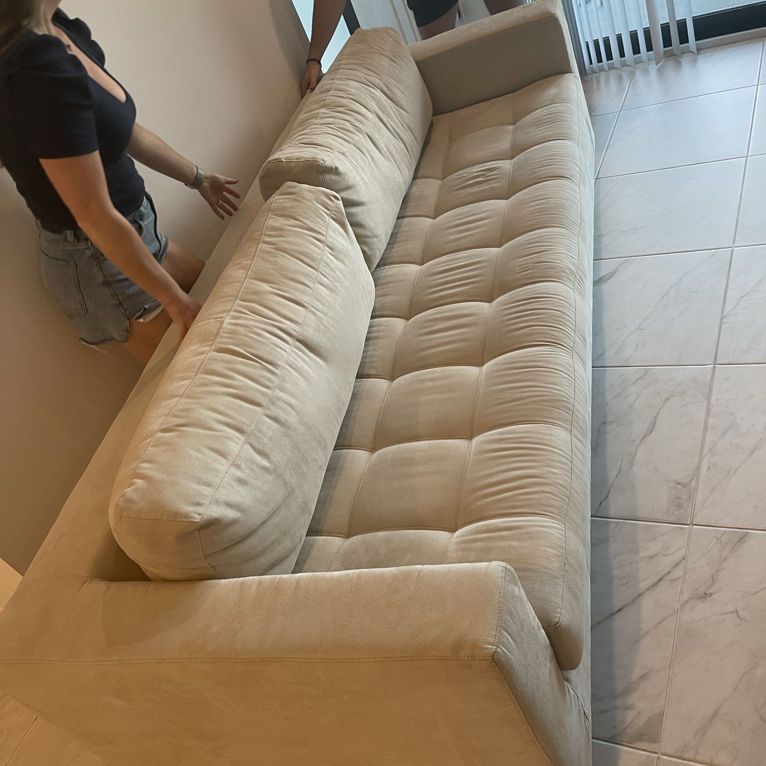 BEIGE COUCH - WILL TAKE BEST OFFER ! MOVING NEED GONE