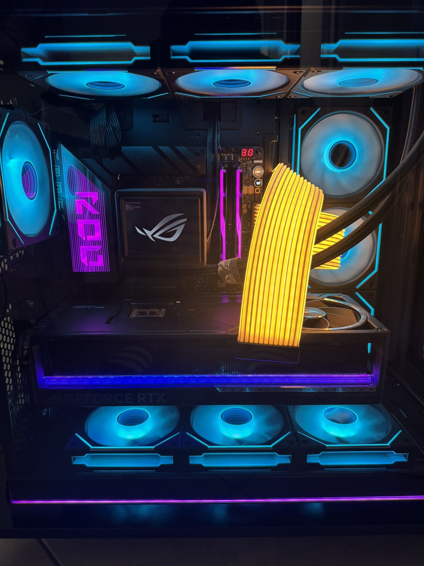 Gaming PC - RTX 5090 ROG Astral OC