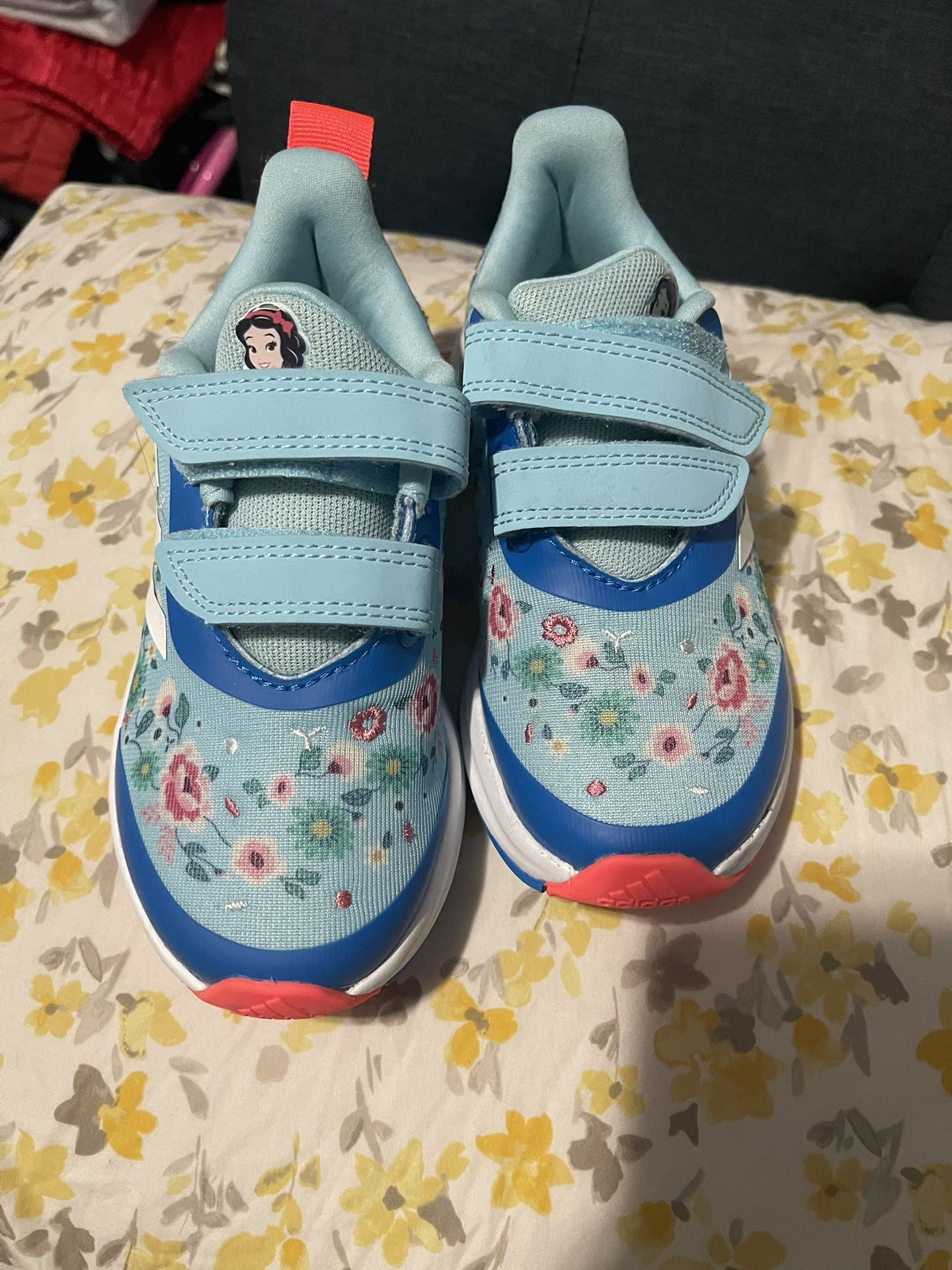 Adidas Disney Princess Shoes Size 11 Girls Kids Sneakers Snow White