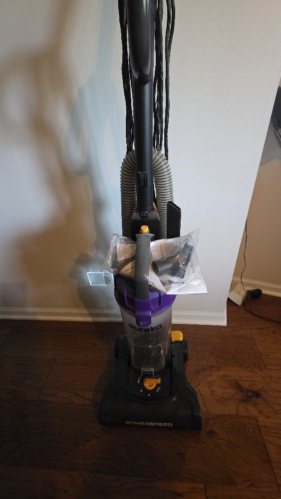 EUREkA Wacuum For SALE 30$