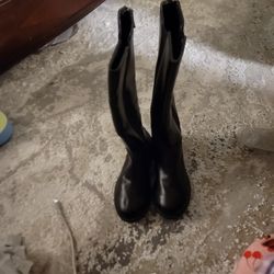 New Boots Size 13