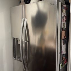 LG Fridge 