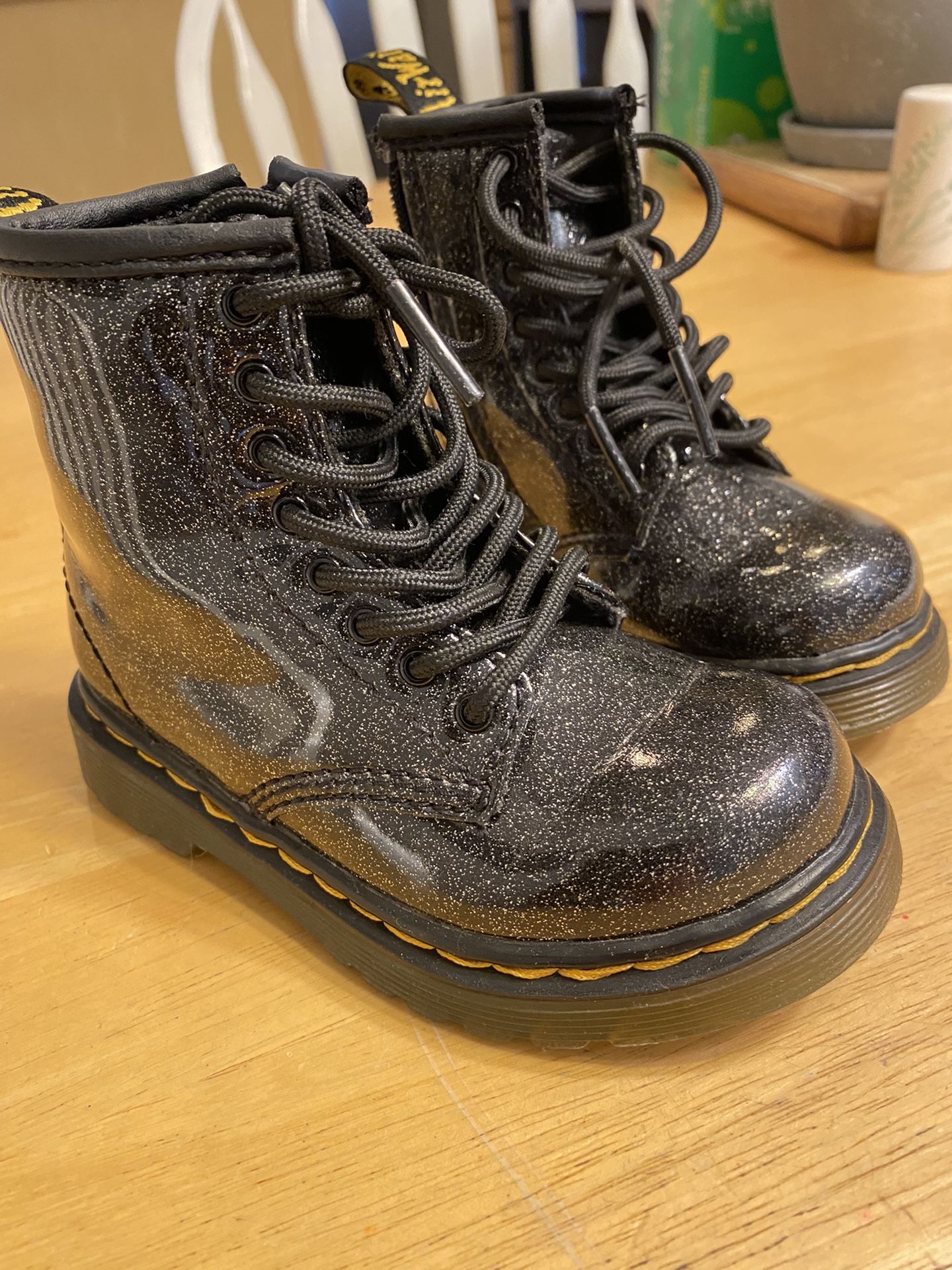 Dr Martens Air Wait Toddler Combat Boots