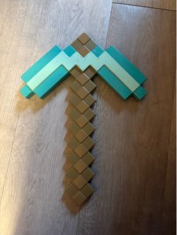 Minecraft Diamond Pickaxe Toy