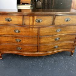 Dixie Vintage Dresser