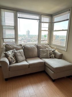 Ashley Abney Sectional Sofa – Reversible Chaise . OBO
