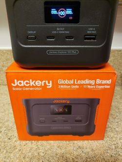 ■JACKERY Explorer 100 Plus. Like New