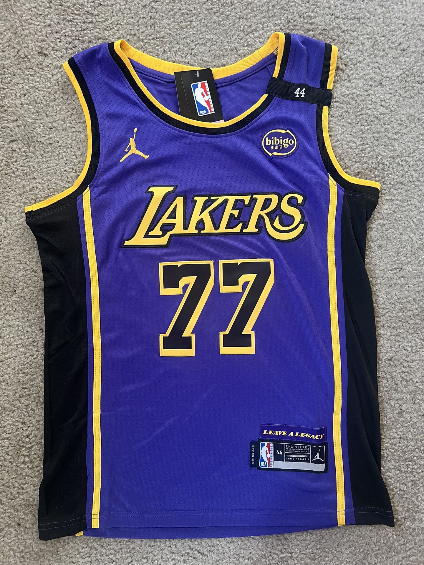 MENS LUKA DONCIC LOS ANGELES LAKERS JERSEY S