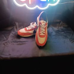 Nike Day Break Pure Platinum 