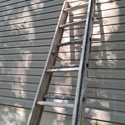 16ft Aluminum Ladder 