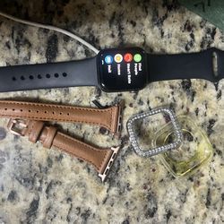 Apple Watch Series 5 Barely Used 