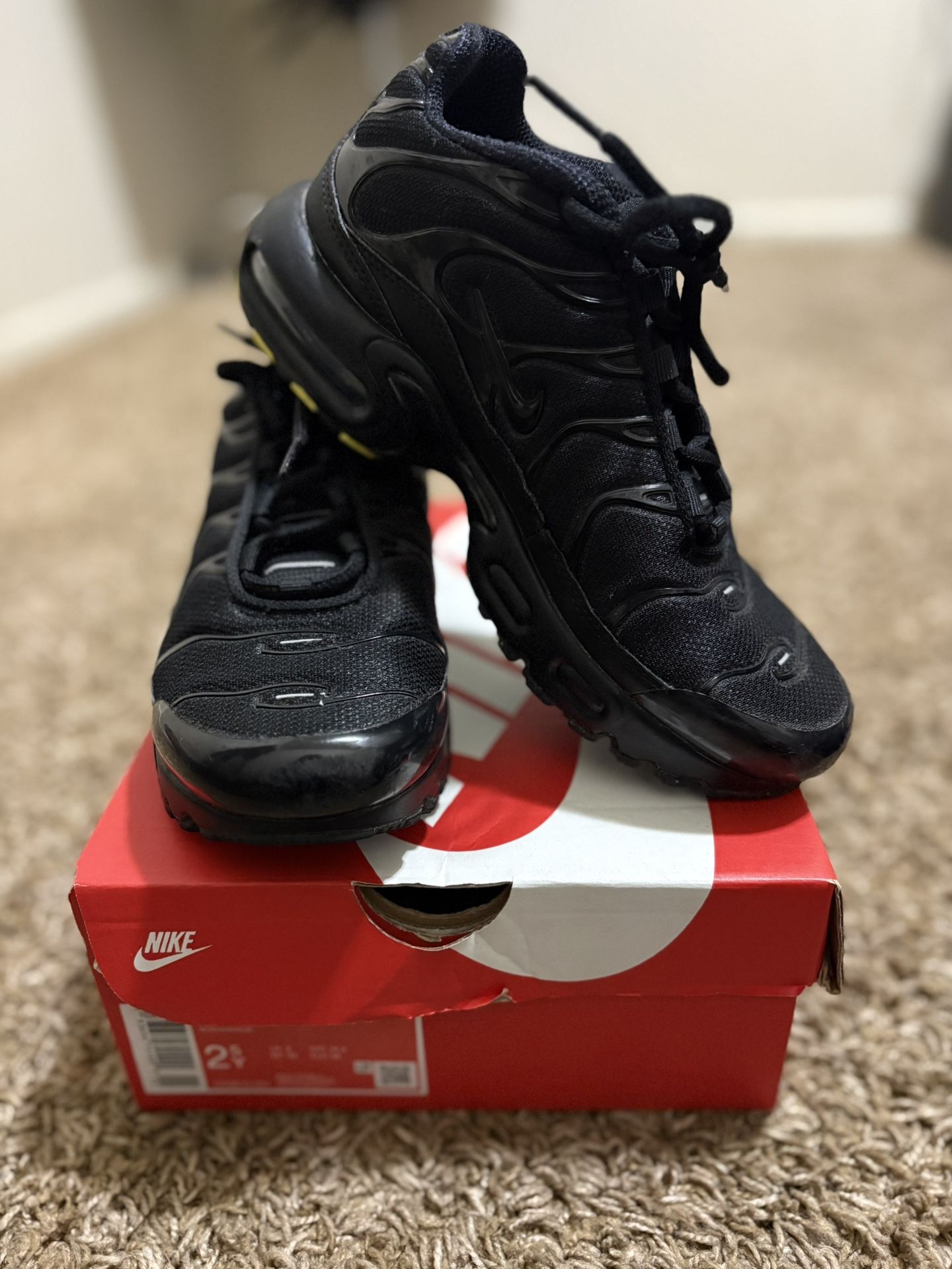 Kid shoes (Little Kid 13c-3y)