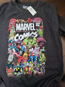 NEW Marvel Sweater Size L