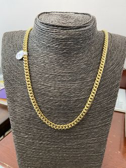10k gold Miami cuban chain for a good price!!