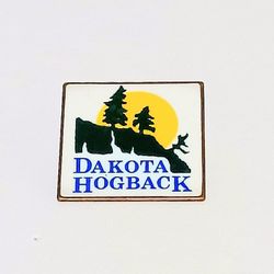 DAKOTA HOGBACK | SOUVENIR/HUNTING/HIKING | VINTAGE ENAMEL PIN