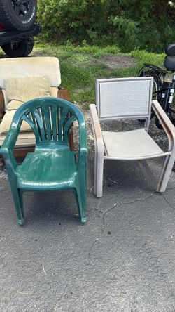 Outdoor Chairs 
