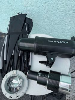 Godox SK400II 400Ws Professional Studio Flash Kit + NEEWER Softbox + Optical Snoot