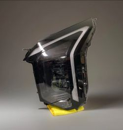 2026 KIA SPORTAGE LEFT HEADLIGHT USED OEM TWO PROJECTOR 92101-DW500 USA