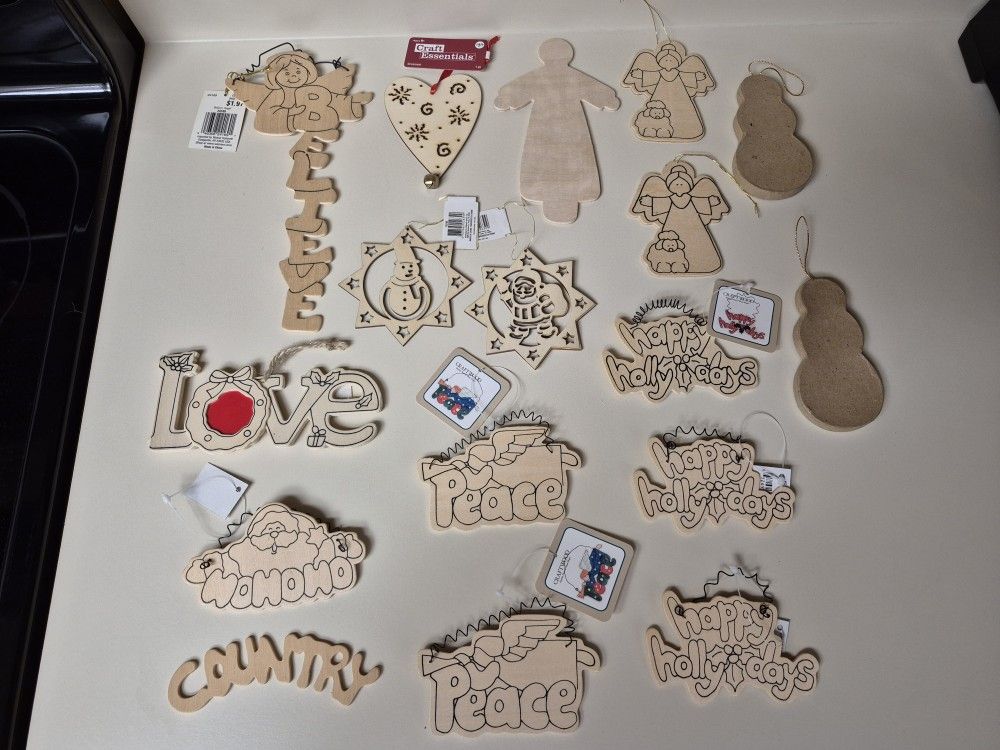 17 New Wood And Paper Craft Christmas Ornaments