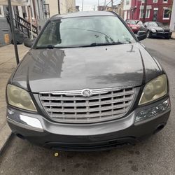 Chrysler Pacifica Six-Cylinder 2004