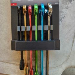 METRIC RATCHETING WRENCHES