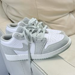 Nike Air Jordan 1 Low SE