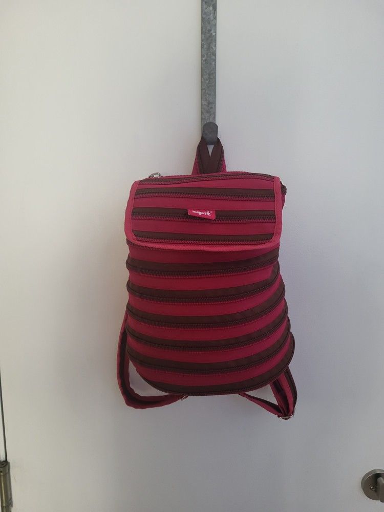 ZIPIT Backpack With Additional Miniture Purse 