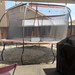 ***FREE***14' Trampoline ***FREE***