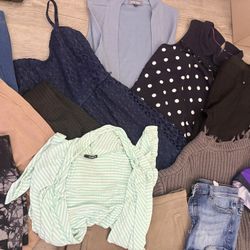 Women’s Clothing Bundle
