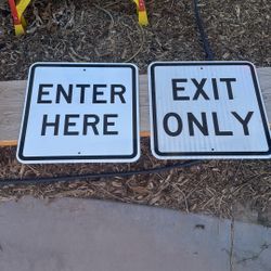 Enter/exit Signs 18x18in