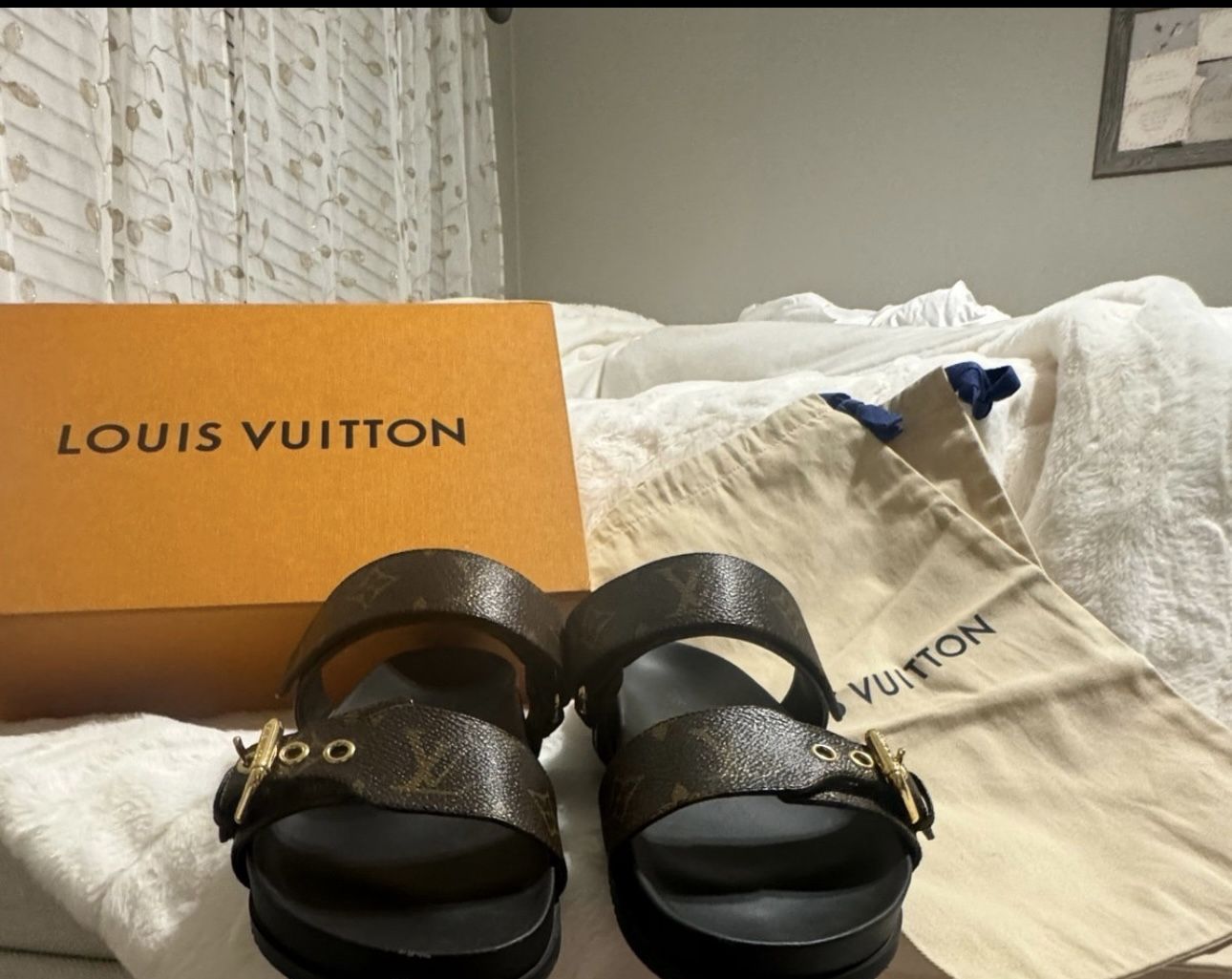 Louis Vuitton Bom Dia Flat Sandals Slides For Women