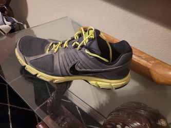 Mens NIKE SZ 13