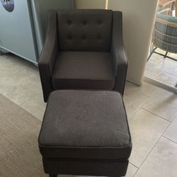 Gray Chair With Ottoman 