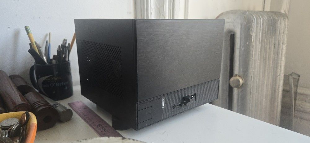 Mini ITX 4070 gaming PC